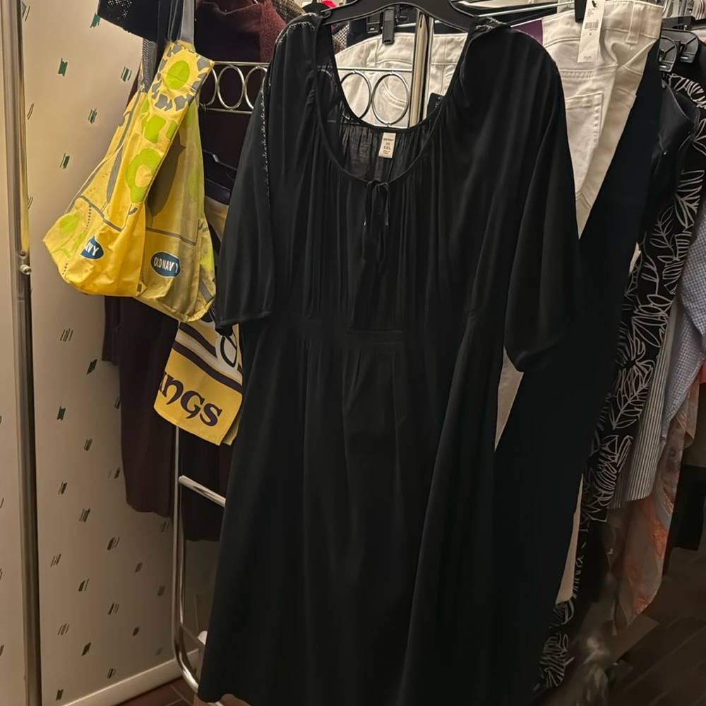 Black old navy XXL light weight cotton dress, worn once